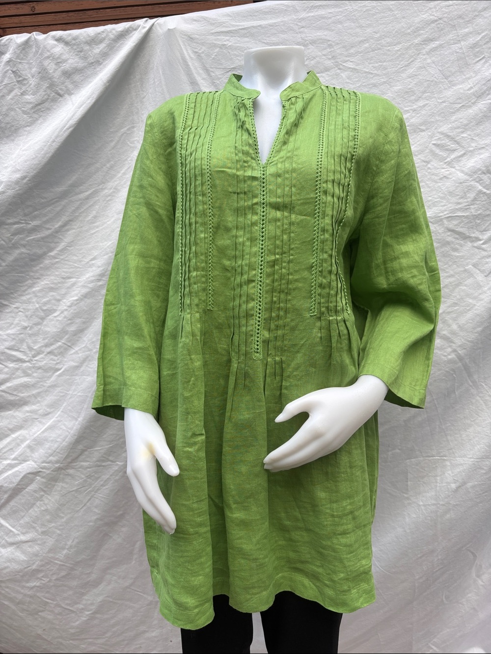 J. Jill Light Green Linen Pintuck Blouse - Picture 8 of 10